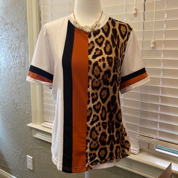 Shein Leopard Tee - Picture 1 of 1